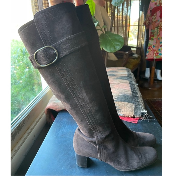 90’s COLE HAAN knee high brown suede boots. - Picture 2 of 11